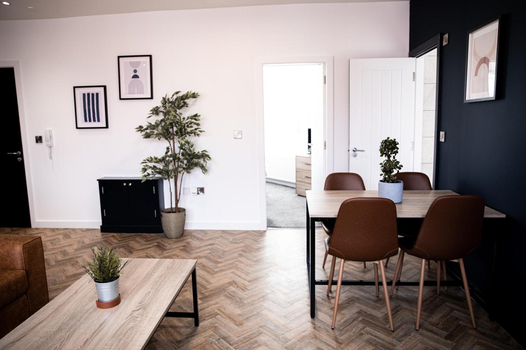 Urban Loft • 2 Bedroom • Manchester Apartment *